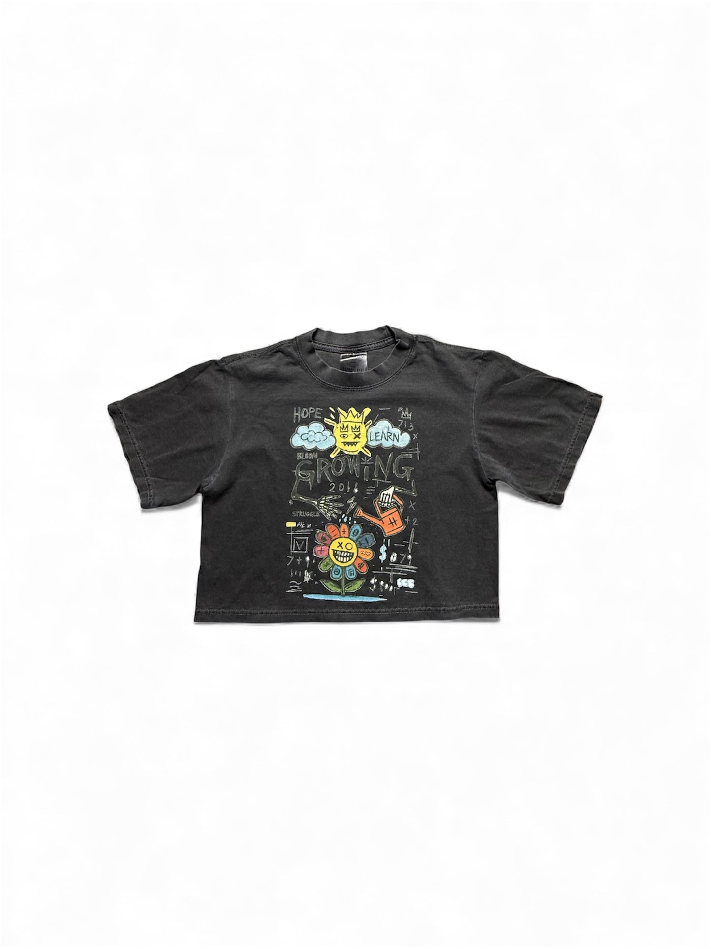 GROWiNG HAND-DRAWN CROP T-SHiRT