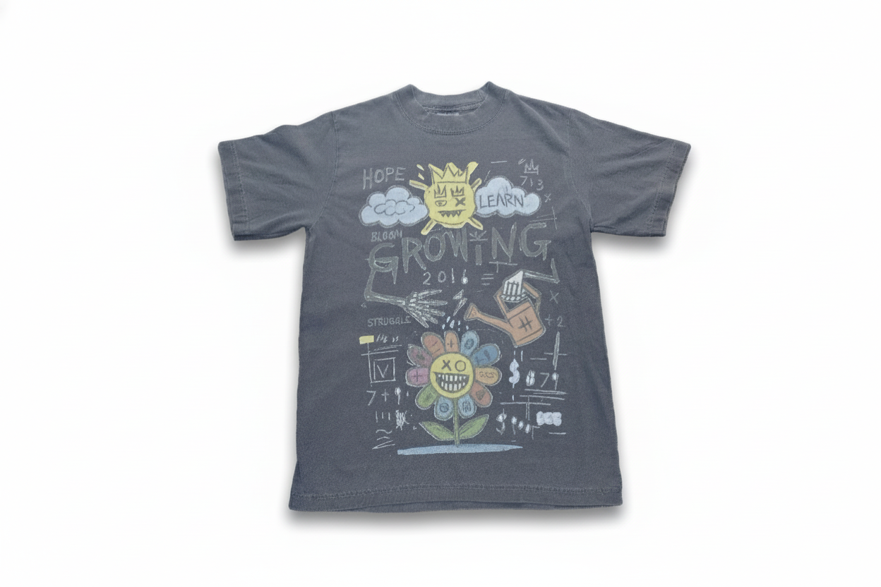 GROWiNG HAND-DRAWN T-SHiRT